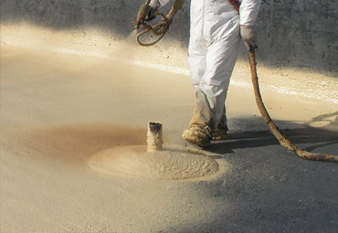 what are the benefits to spray foam roofing in San Buenaventura?